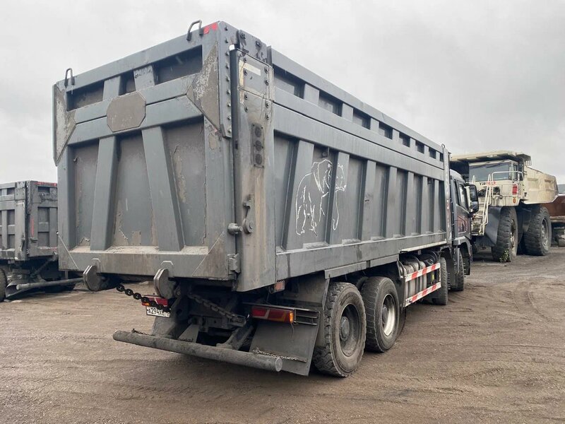 Shacman (Shaanxi) SX 8x4 Самосвал — фото 4