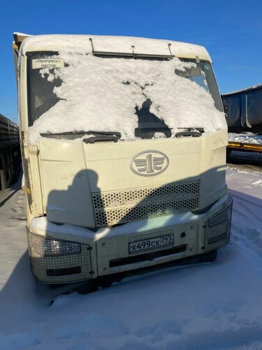 FAW J6 6x6 Самосвал