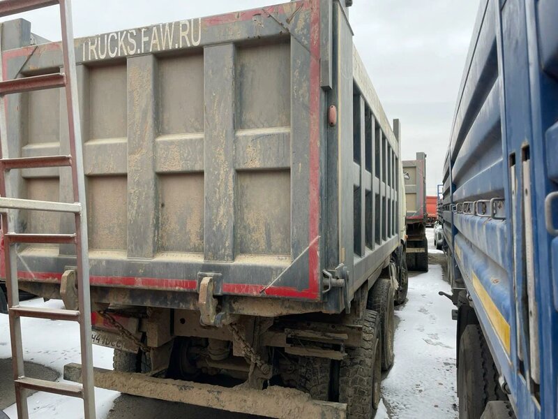 FAW J6 6x6 Самосвал — фото 4