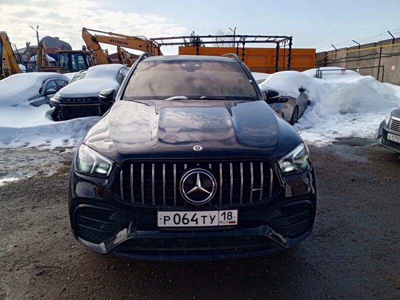 Mercedes-Benz GLE-CLASS — фото 1