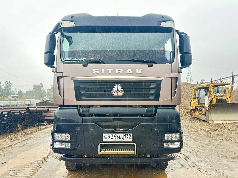 SITRAK C7H 8x4 Самосвал — фото 1