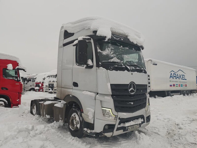 Mercedes-Benz ACTROS 4x2 Седельный тягач — фото 3