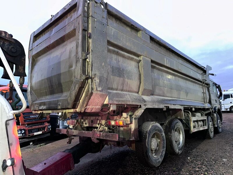 Howo T5G 8x4 Самосвал — фото 5