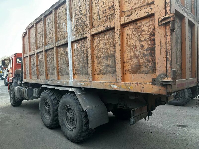 Исмиль 7808 на шасси КамАЗ 43118 6x6 Ломовоз с КМУ — фото 6
