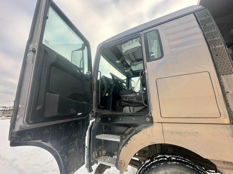 SITRAK C7H 8x4 Самосвал — фото 10