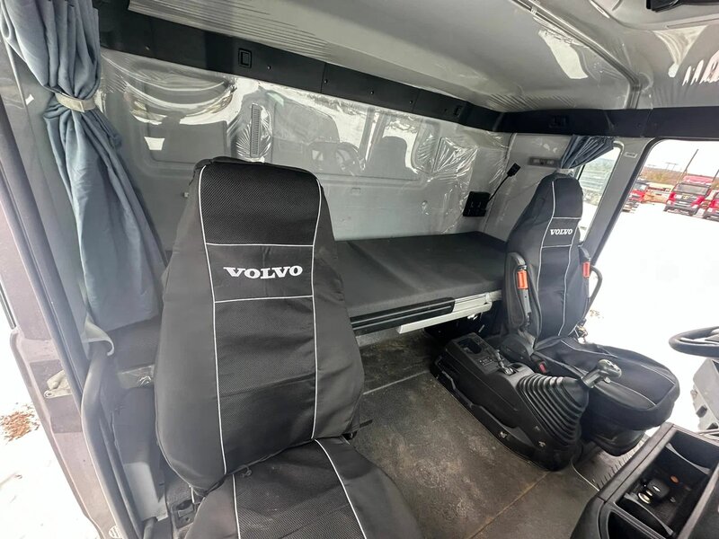 SITRAK C7H 8x4 Самосвал — фото 14