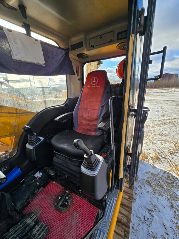 JCB JS 305 Экскаватор — фото 9