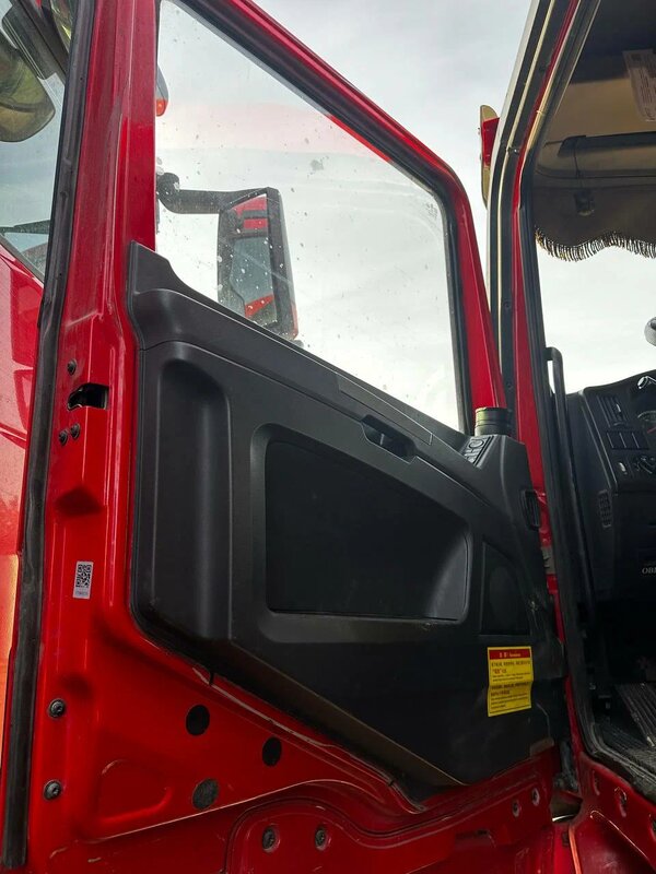 Shacman (Shaanxi) SX 6x6 Самосвал — фото 7