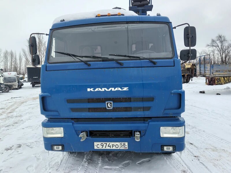 Галичский автокрановый завод (ГАКЗ) КМА-150 на шасси КамАЗ 65117 6x4 Бортовой с КМУ — фото 1