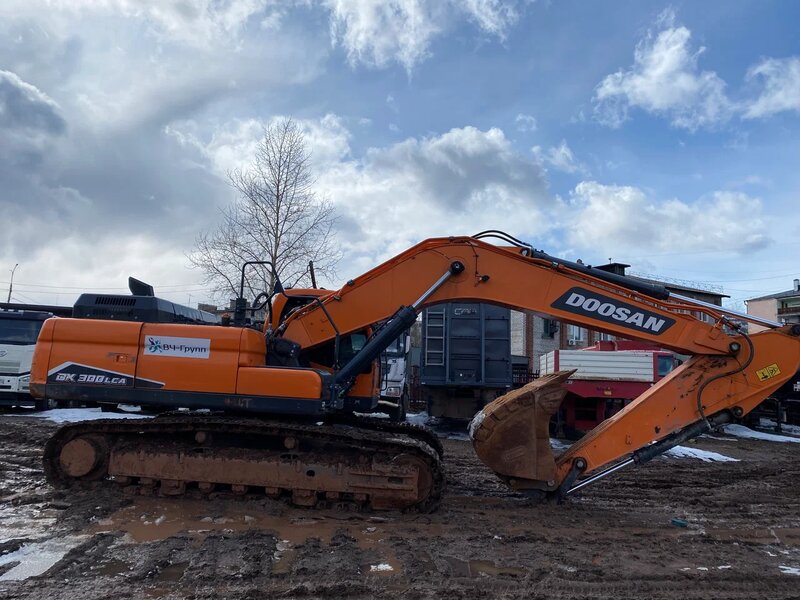 Doosan DX 300 Экскаватор — фото 3