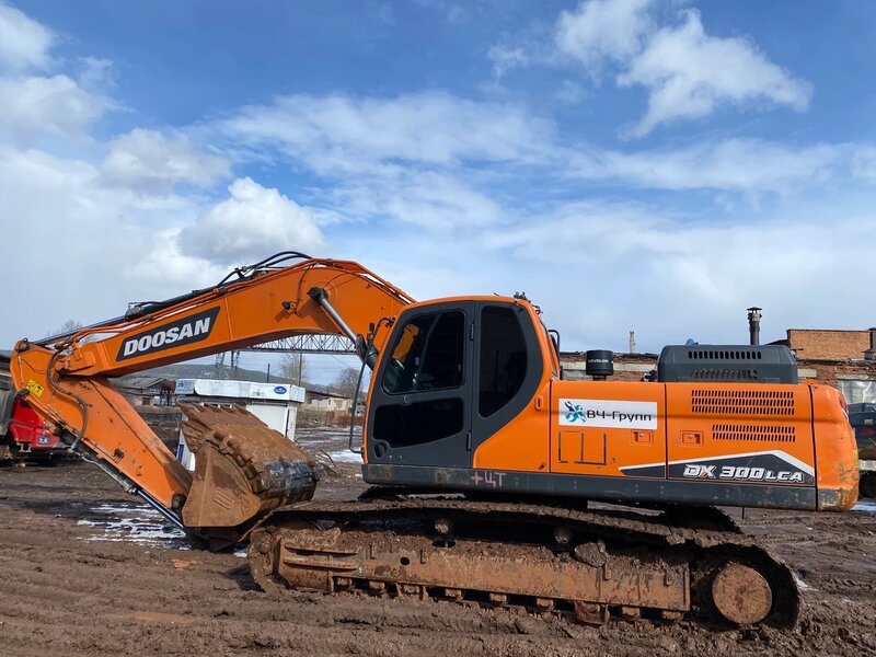 Doosan DX 300 Экскаватор — фото 4
