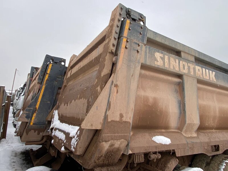 Howo T5G 8x4 Самосвал — фото 3