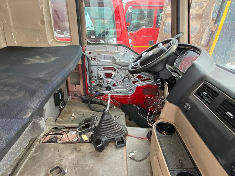 Howo T5G 8x4 Самосвал — фото 6