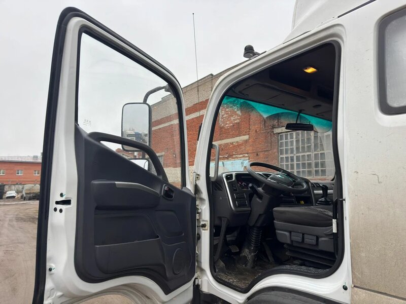 Foton AUMAN 4x2 Бортовой (Евроборт) — фото 10