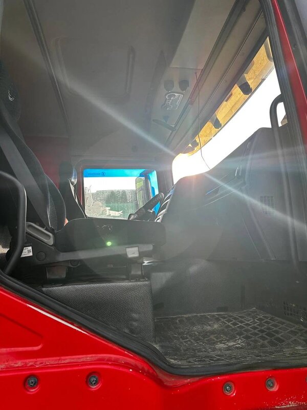 Shacman (Shaanxi) SX 6x6 Самосвал — фото 10