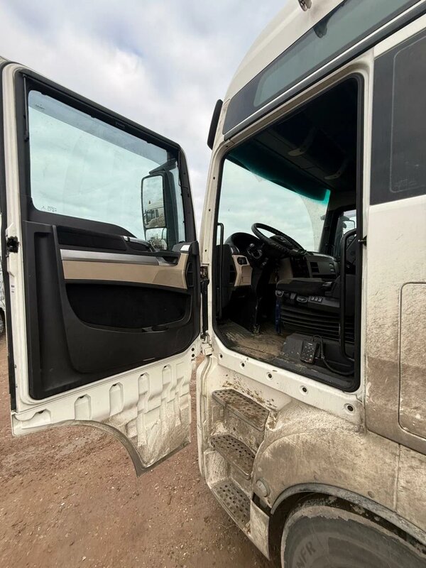 MAN TGX 4x2 Седельный тягач — фото 4