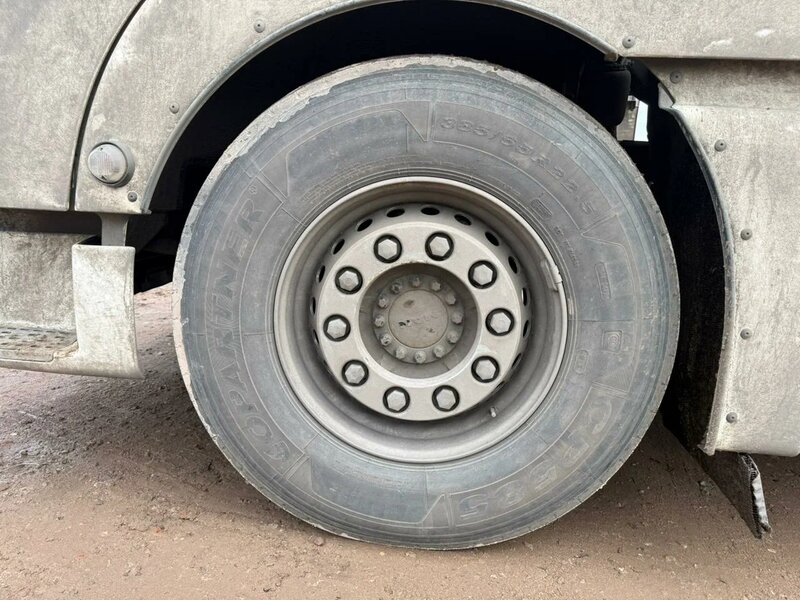 MAN TGX 4x2 Седельный тягач — фото 13