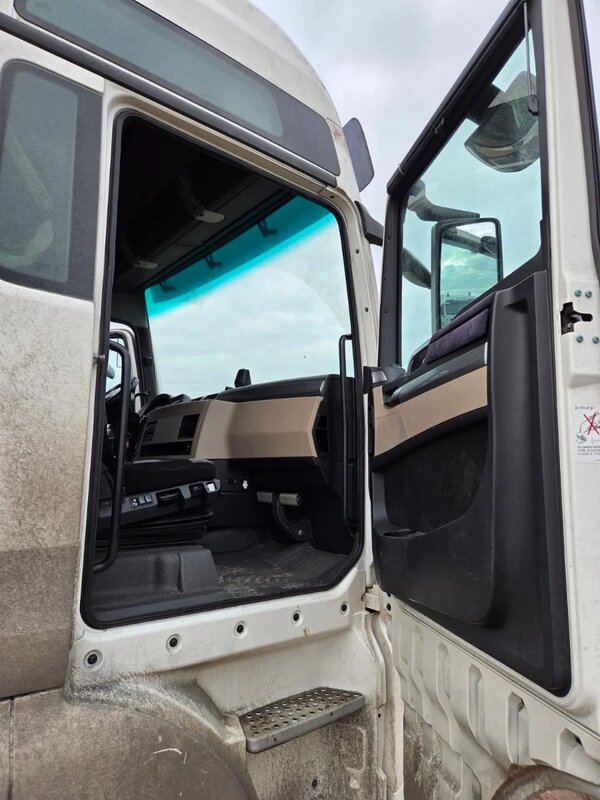 MAN TGX 4x2 Седельный тягач — фото 6
