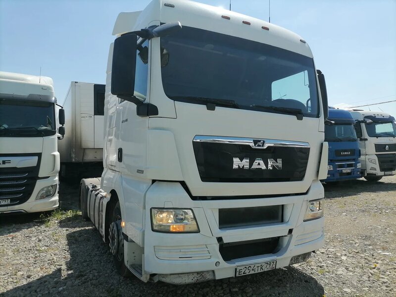 MAN TGX 4x2 Седельный тягач — фото 1