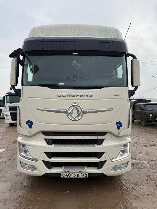 DongFeng GX 4x2 Седельный тягач — фото 1