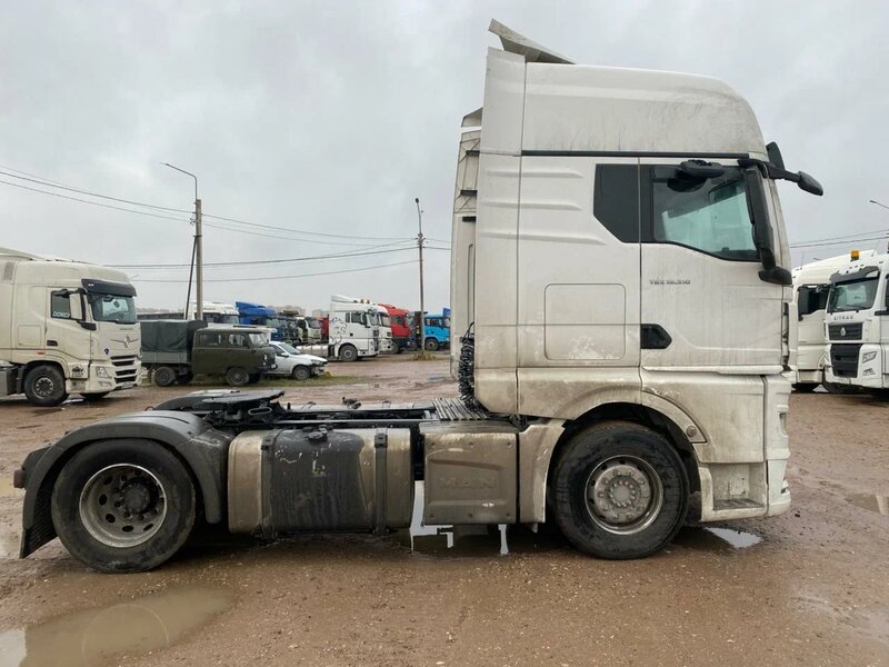 MAN TGX 4x2 Седельный тягач — фото 2