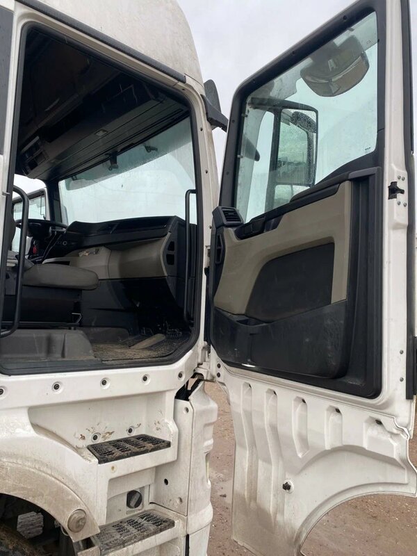 MAN TGX 4x2 Седельный тягач — фото 6