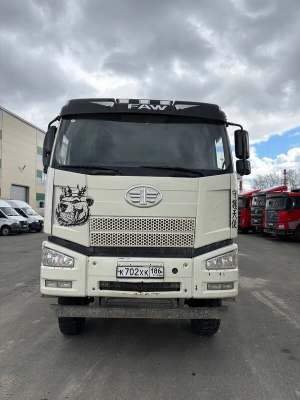 FAW J6 6x6 Самосвал — фото 1