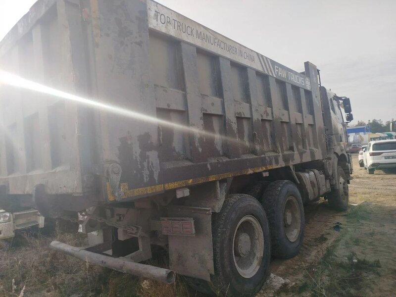 FAW J6 6x6 Самосвал — фото 5
