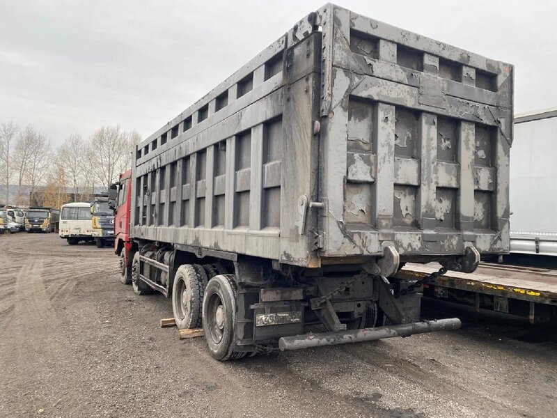 Shacman (Shaanxi) SX 8x4 Самосвал — фото 3