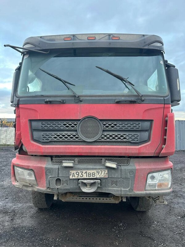 Shacman (Shaanxi) SX 8x4 Самосвал — фото 1