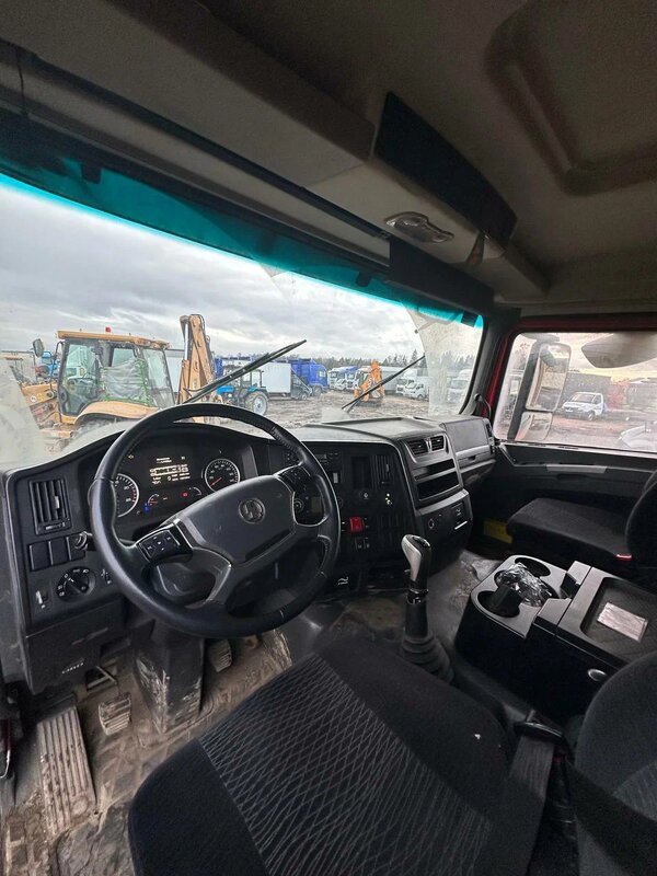 Shacman (Shaanxi) SX 8x4 Самосвал — фото 11
