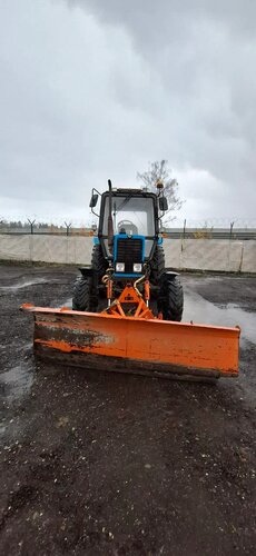 МТЗ Беларус 82 Трактор