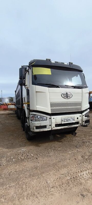 FAW J6 8x4 Самосвал — фото 3
