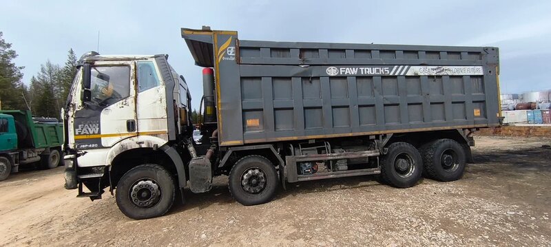 FAW J6 8x4 Самосвал — фото 6