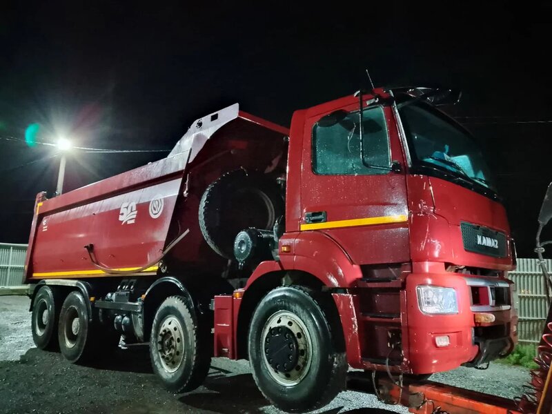 КамАЗ 65801 8x4 Самосвал — фото 2