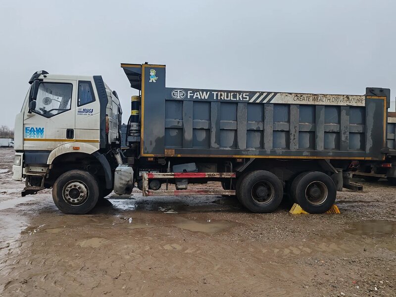 FAW J6 6x4 Самосвал — фото 4