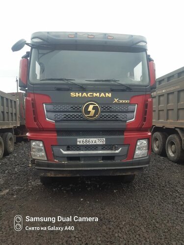 Shacman (Shaanxi) SX 6x6 Седельный тягач