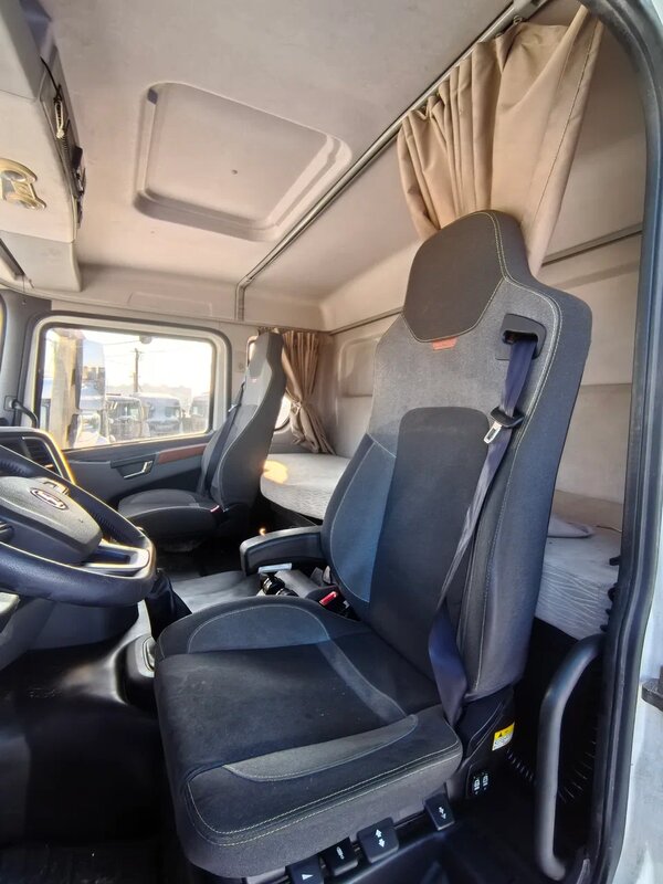 Shacman (Shaanxi) SX 8x4 Самосвал — фото 11
