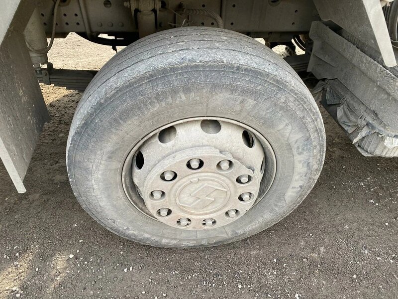 Shacman (Shaanxi) SX 8x4 Самосвал — фото 13
