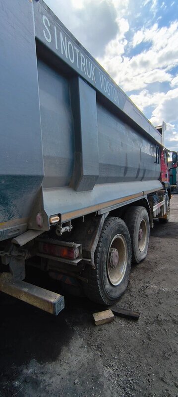 Howo T5G 6x4 Самосвал — фото 6
