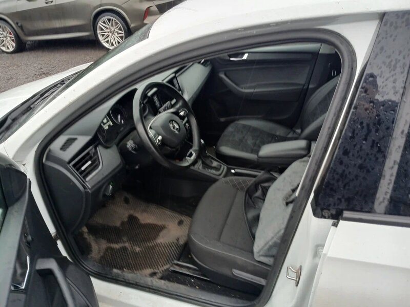 Skoda RAPID — фото 10