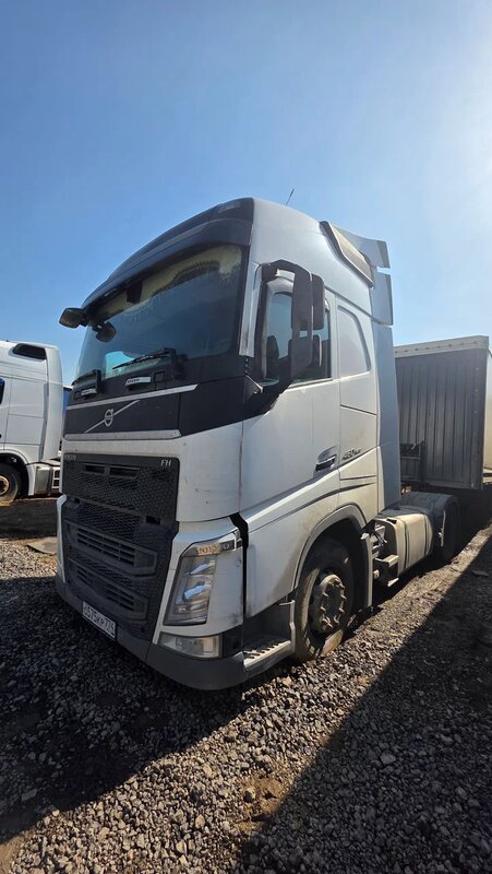 Volvo FH 4x2 Седельный тягач — фото 3
