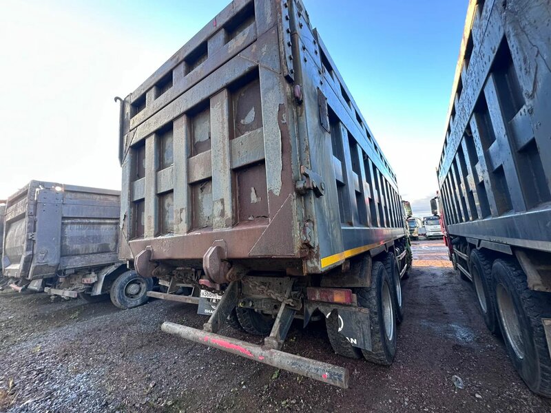 Shacman (Shaanxi) SX 8x4 Самосвал — фото 8