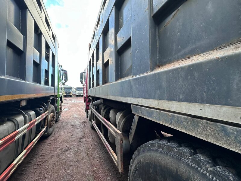 Shacman (Shaanxi) SX 8x4 Самосвал — фото 3