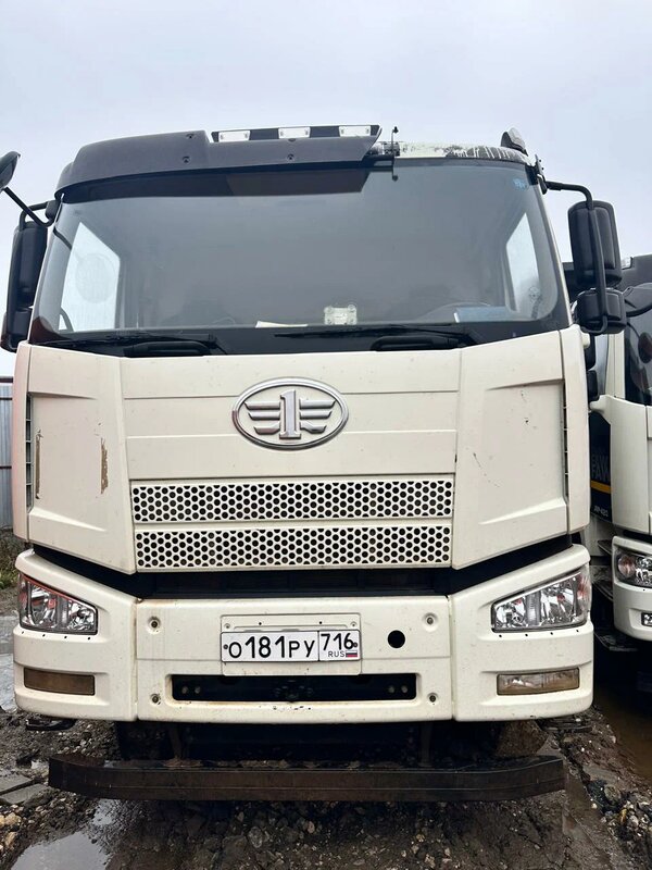 FAW J6 6x4 Самосвал — фото 1