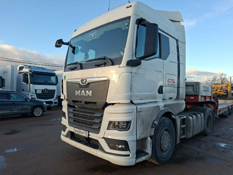 MAN TGX 4x2 Седельный тягач — фото 3