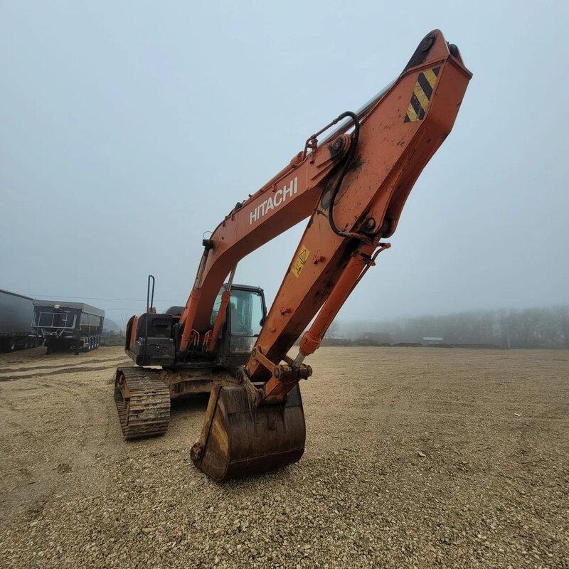 HITACHI ZX200 Экскаватор — фото 2