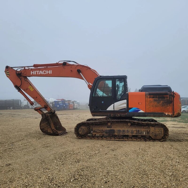 HITACHI ZX200 Экскаватор — фото 7