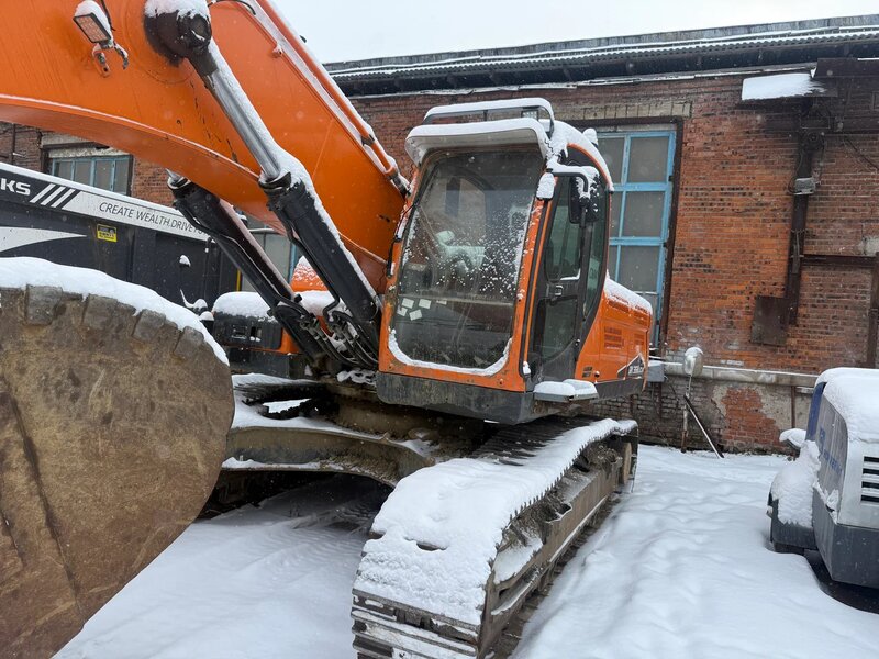 Doosan DX360 Экскаватор — фото 4