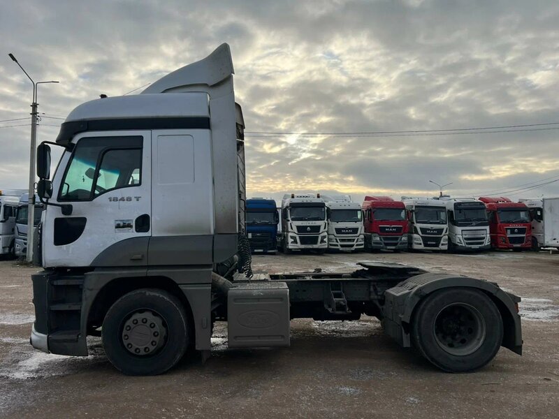 Ford Cargo 4x2 Седельный тягач — фото 2